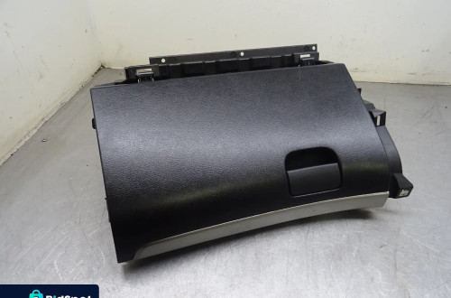 SUBARU OUTBACK III LIFT SCHOWEK PASAŻERA