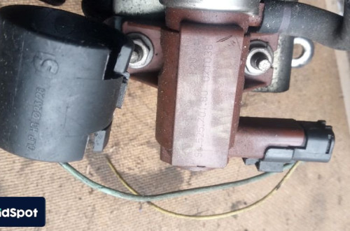 citroen peugeot 1.6hdi zawor podcisnienia 9652570180