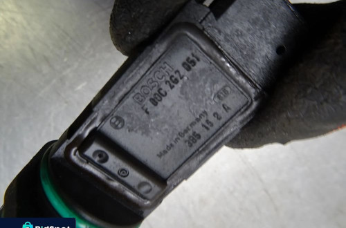 JEEP GRAND CHEROKEE 01-04 PRZEPŁYWOMIERZ PRZEPŁYWKA F00C262051