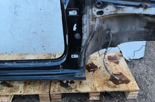 ĆWIARTKA PRÓG PODŁUŻNICA FARTUCH PRAWY PRZÓD A1 8X SPORTBACK ORYGINAŁ !