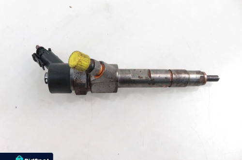 WTRYSKIWACZ RENAULT TRAFIC II 1.9 dCi 0445110021 7700111014