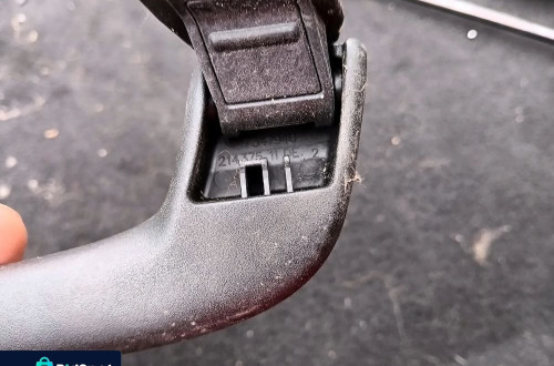 bmw x1 x2 f39 raczka uchwyt podsufitki 7347940