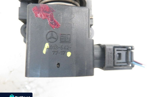 POTENCJOMETR GAZU MERCEDES VANEO 1.7 CDI 0135427717