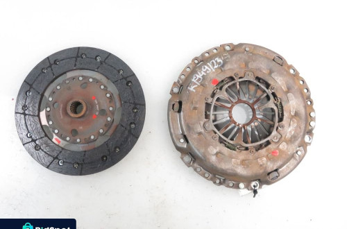SPRZĘGŁO CITROEN C5 II 2.0 HDi 136 324040710
