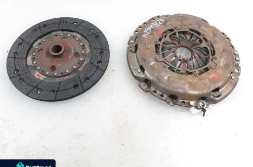 SPRZĘGŁO CITROEN C5 II 2.0 HDi 136 324040710