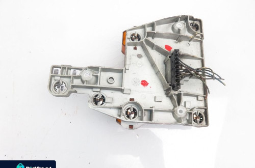 WKŁAD LAMPY PRAWY TYŁ MERCEDES W211 A2118200477