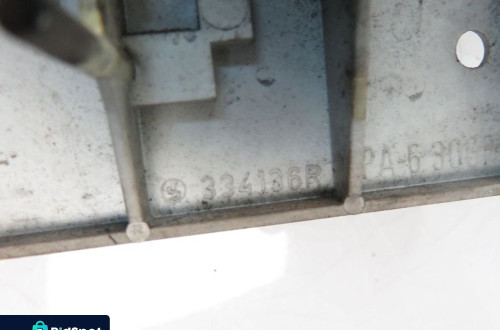 WKŁAD LAMPY PRAWY TYŁ MERCEDES W211 A2118200477