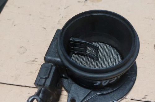 Przepływomierz Mercedes-Benz 1.8 Kompresor 5WK9638