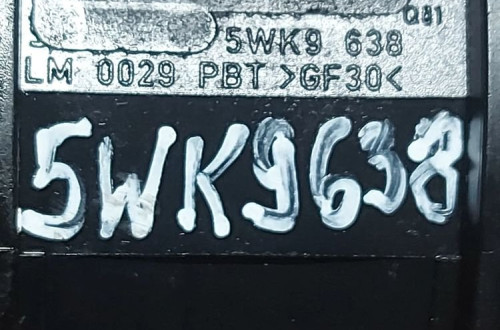 Przepływomierz Mercedes-Benz 1.8 Kompresor 5WK9638