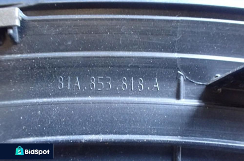 Listwa nakładka błotnika prawy tył AUDI Q2 18-