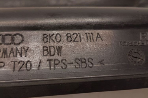 WYGŁUSZENIE BŁOTNIKA LEWE AUDI A4 B8 8K0821111A