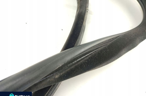 USZCZELKA KAROSERYJNA DRZWI LEWY PRZÓD PEUGEOT 407 (2004-2008) SEDAN