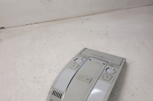 LAMPKA OŚWIETLENIE KABINY AUDI A6 C6 4F0947135BP