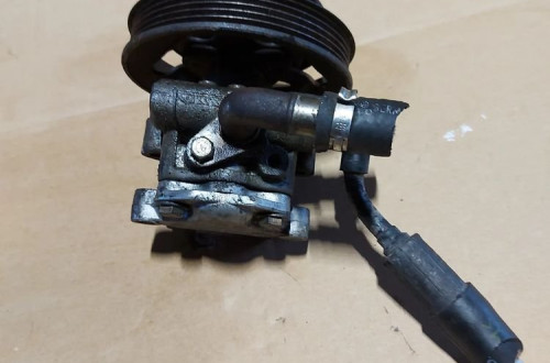 Pompa wspomagania VW Audi 1.8 Turbo 8D0145156L
