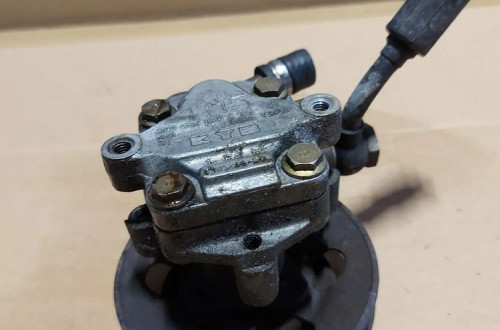 Pompa wspomagania VW Audi 1.8 Turbo 8D0145156L