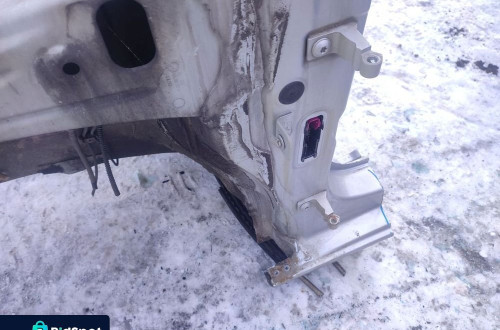 PODŁUŻNICA LEWA SKODA RAPID (2012-2017) LA7W