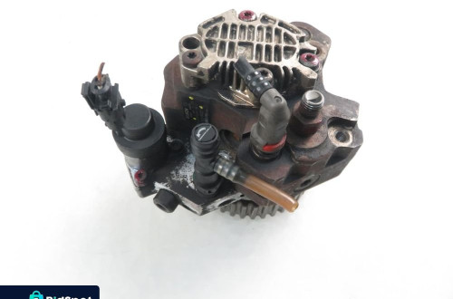 POMPA WTRYSKOWA OPEL VIVARO A 1.9 DTI 101 - F9Q 760 8200108225 0445010075