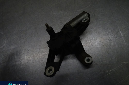 SKODA FABIA I KOMBI 99-03 1.2B SILNICZEK WYCIERACZKI TYŁ 6Y9955711A