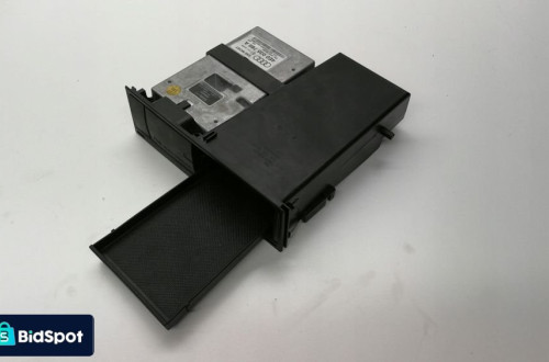 MODUŁ INTERFACE AUDIO AMI AUDI A4 B8 A5 4E0035785A
