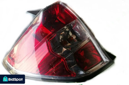 SUBARU FORESTER III 11r LAMPA LEWA TYLNA LEWY TYŁ