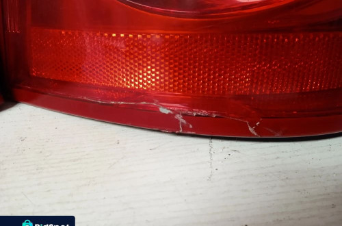 LAMPA TYLNA NISSAN PRIMERA P12 KOMBI PRAWA
