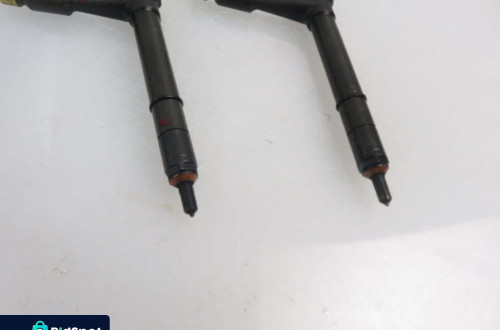 WTRYSKIWACZE OPEL COMBO C  1.7 DTI  TJBB01901D