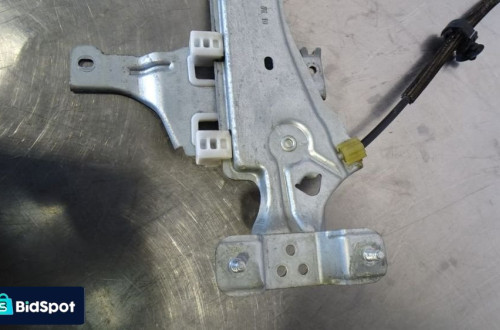 MECHANIZM PODNOSZENIA SZYB PRAWY TYŁ RENAULT MEGANE III 1.5DCI