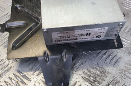 bmw x3 e83 wzmacniacz audio harman becker 6957807