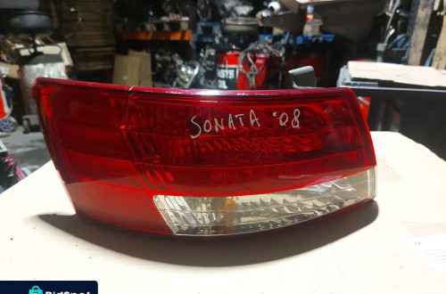 Lampa lewa tył lewy Hyundai Sonata '08r