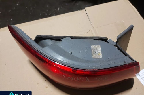 Lampa lewa tył lewy Hyundai Sonata '08r