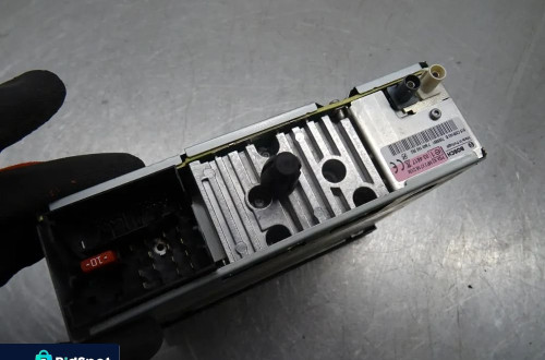 CITROEN C5 III 1.6D RADIO 9666968077