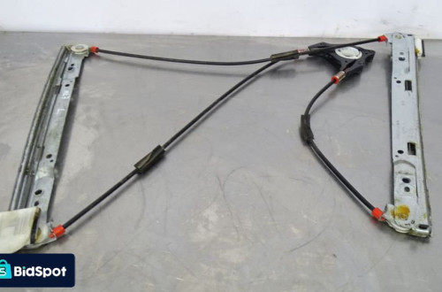PODNOŚNIK SZYB LEWY PRZÓD FORD FIESTA MK7 1.4TDCI