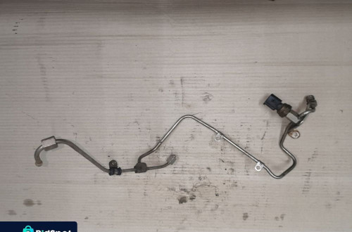 RURKA PRZEWÓD PALIWOWY AUDI 3.2 FSI 06E127509M